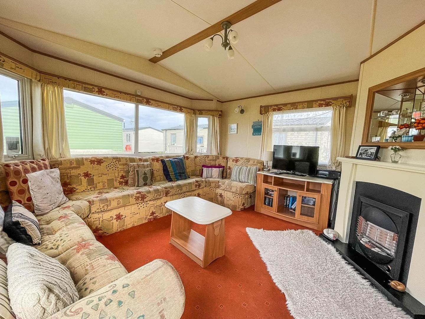 8 Berth Caravan For Hire At Heacham Holiday Park In Norfolk Ref 21024F Hotel Exterior foto